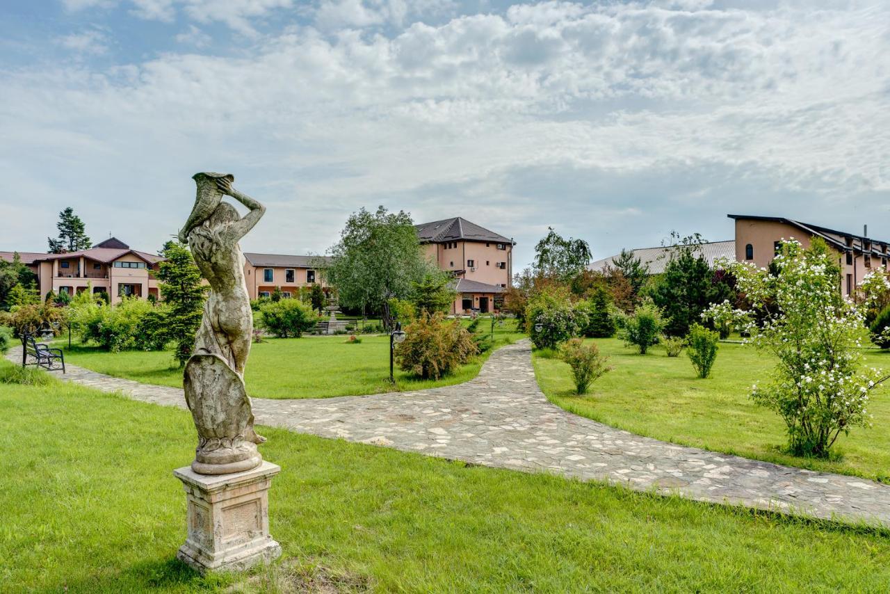 Club Insieme Grand Resort Potlogi Dış mekan fotoğraf