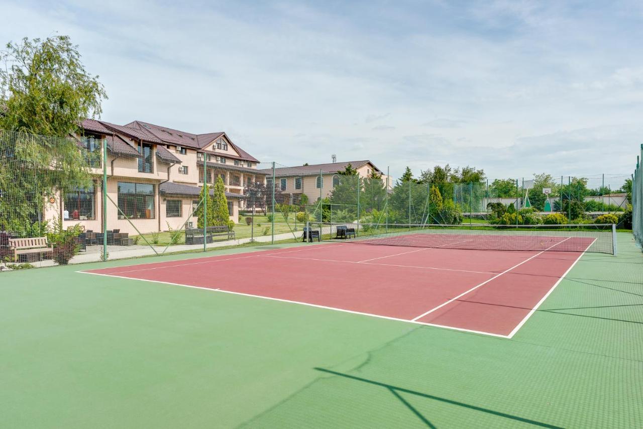 Club Insieme Grand Resort Potlogi Dış mekan fotoğraf