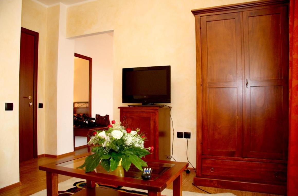 Club Insieme Grand Resort Potlogi Dış mekan fotoğraf