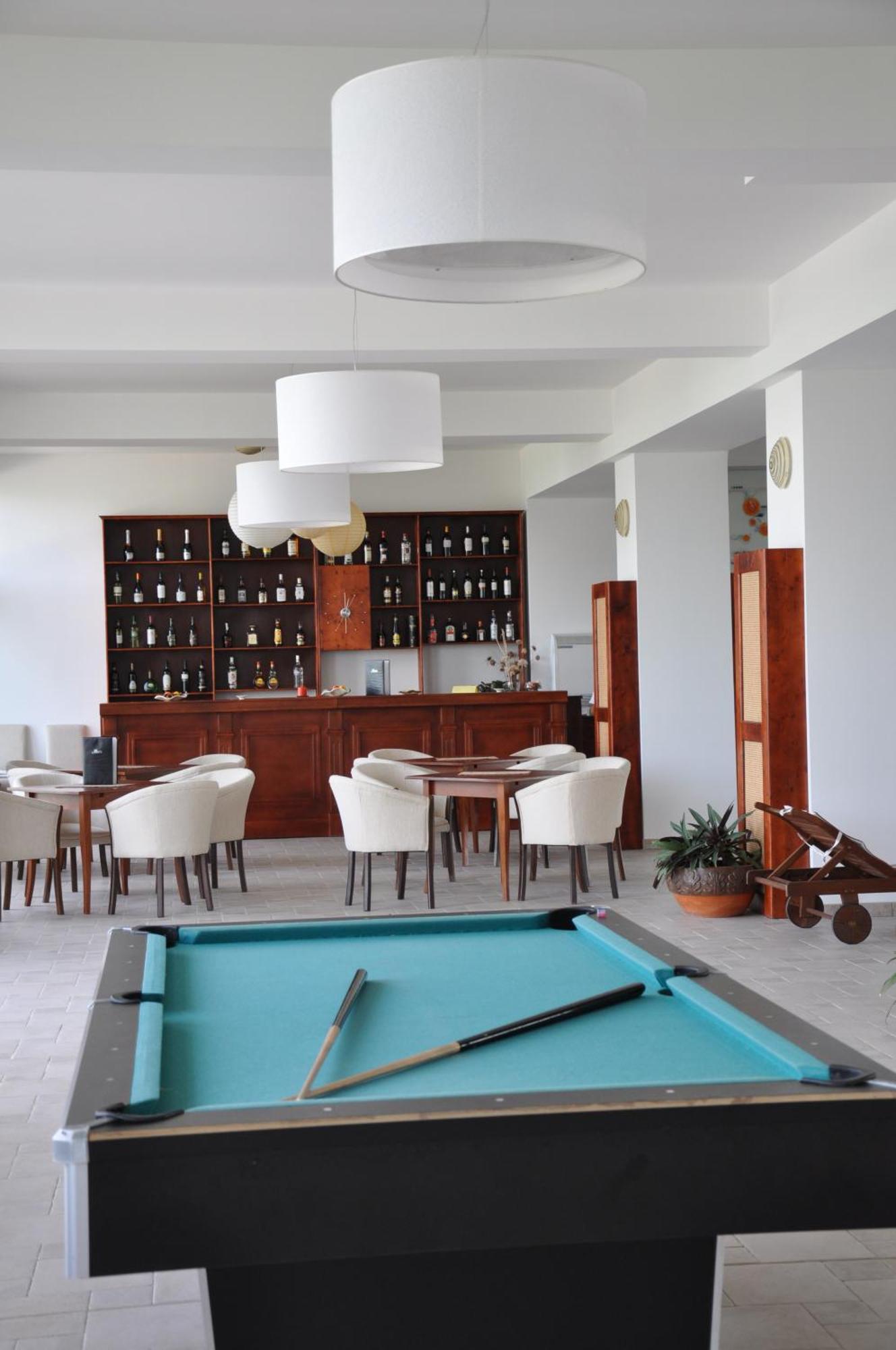 Club Insieme Grand Resort Potlogi Dış mekan fotoğraf