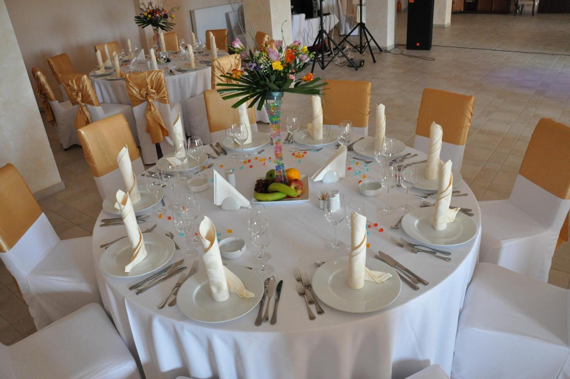 Club Insieme Grand Resort Potlogi Dış mekan fotoğraf